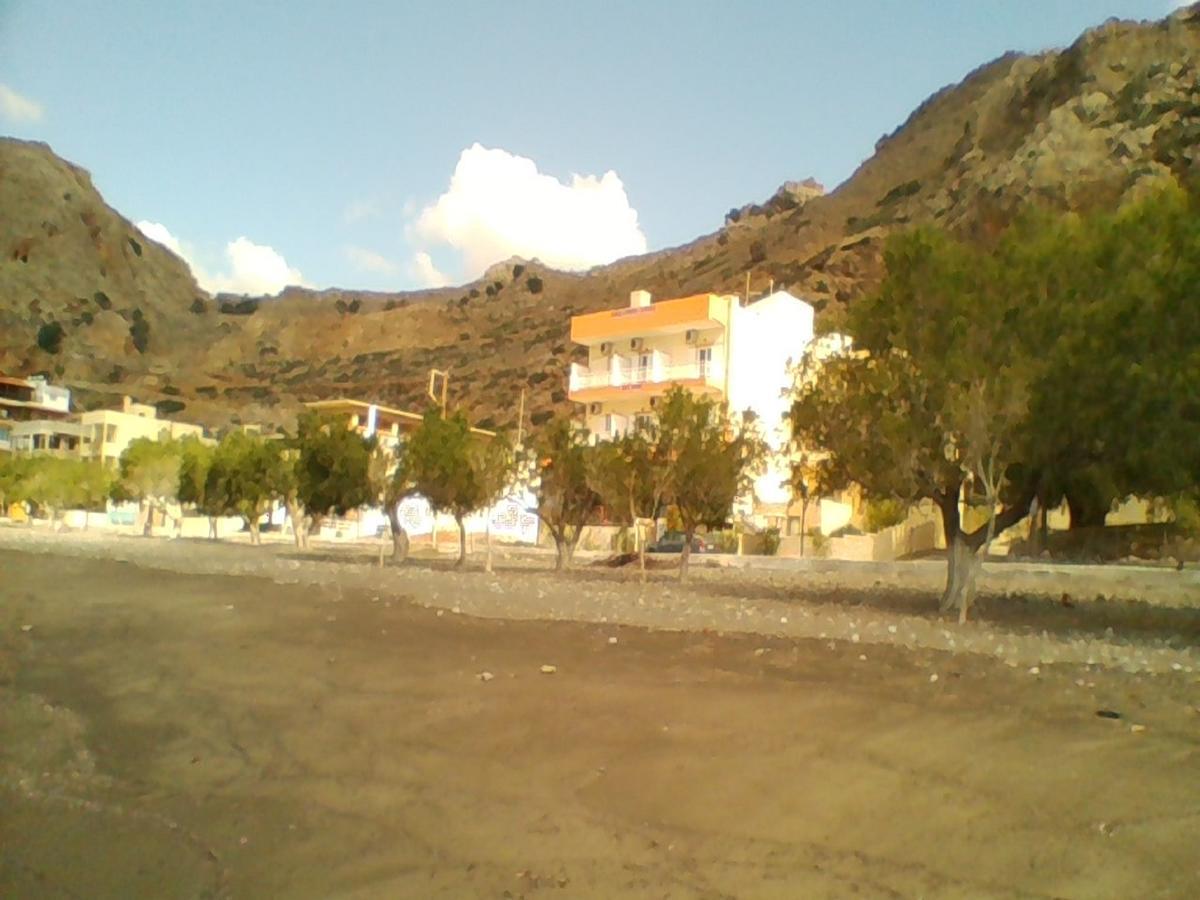 Apollon Aparthotel Tsoutsouros  Bagian luar foto